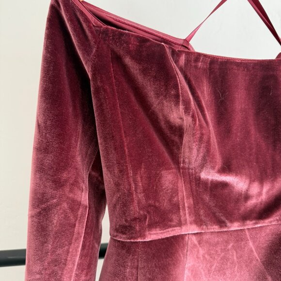 Anthropologie Velvet Long Sleeve Dress in Burgundy Hutch NWT size 4 - Picture 5 of 12
